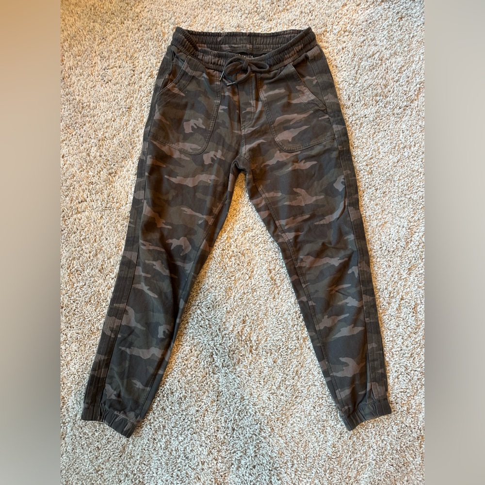 Athleta Camo Jogger Pants
